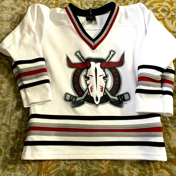 Size 3 - Picture 1 of 2